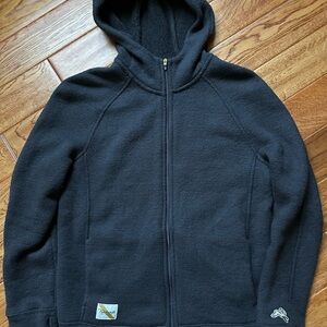 Tracksmith Merino wool zip sweatshirt